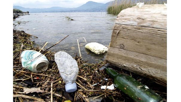 Les dangers des déchets plastiques : une menace invisible mais bien réelle.