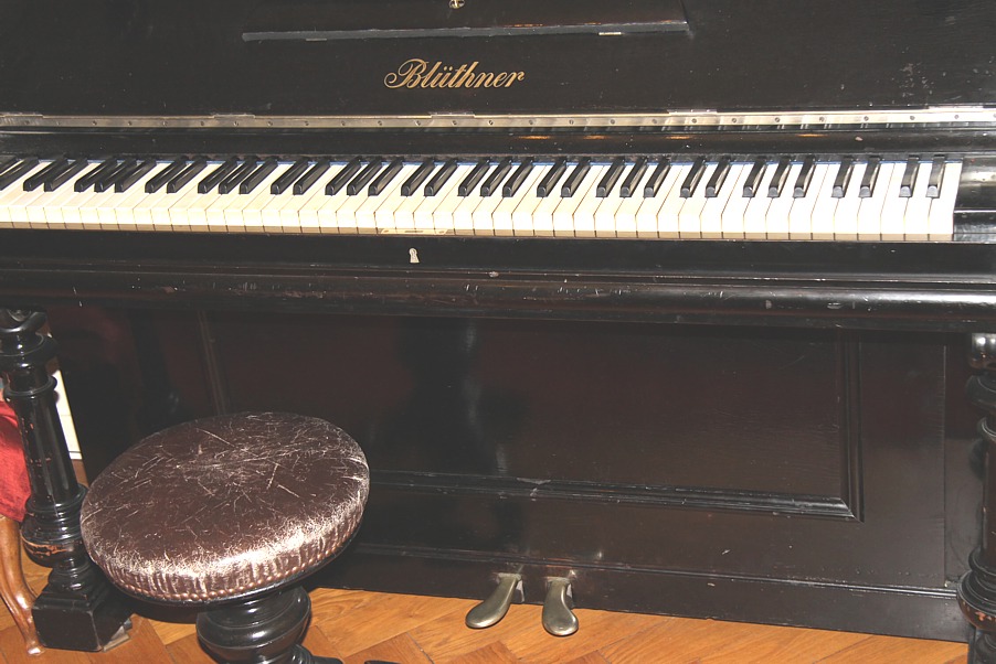 Piano_8