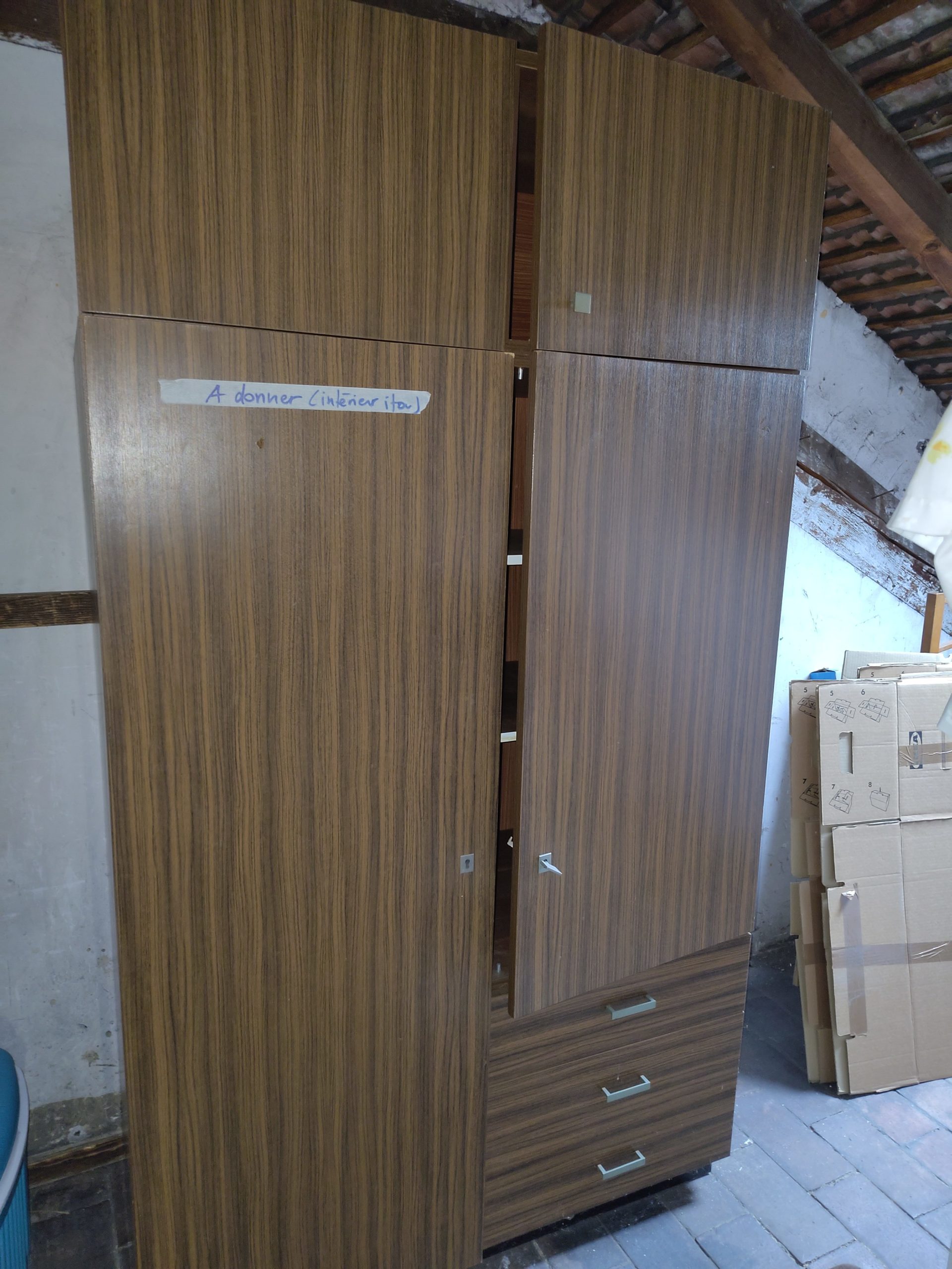 Armoire grenier